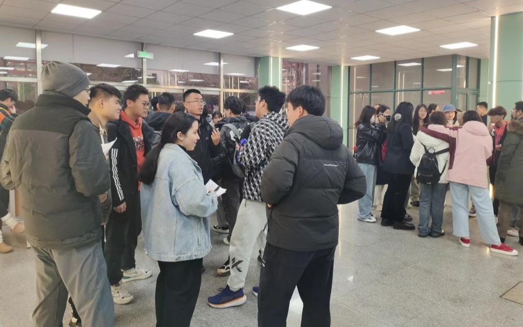 对话世界 语你同行-伟德bevictor中文版官网启动校园...
